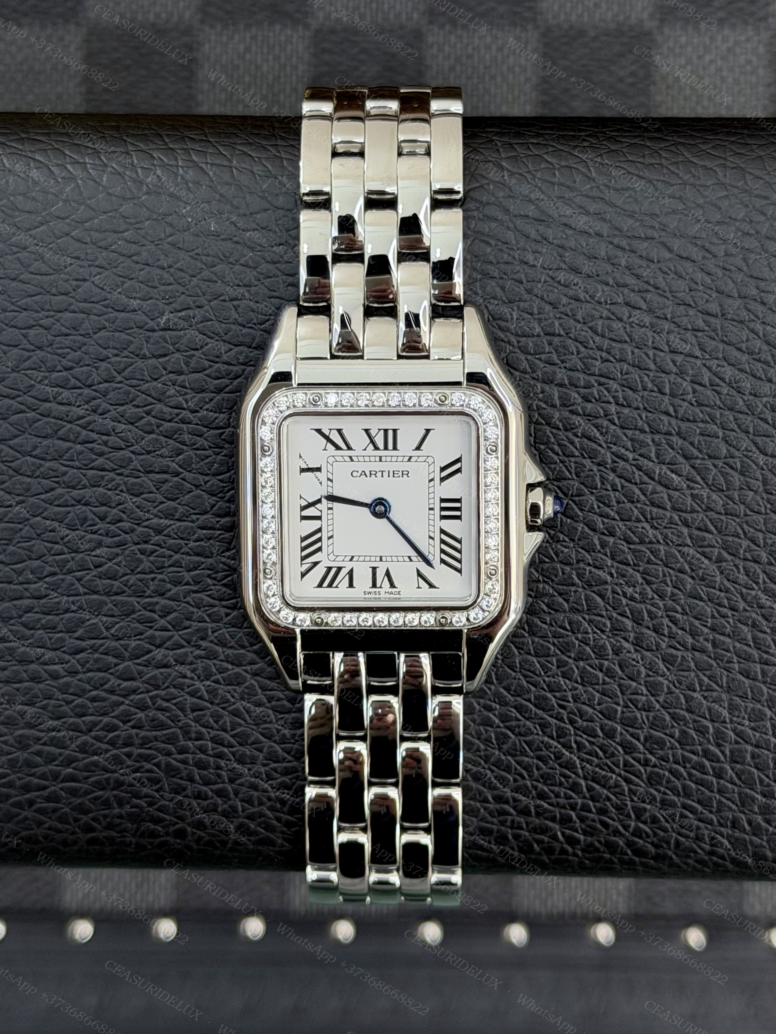 Cartier Panthère de Cartier Medium Steel — Diamond Bezel, Silver Dial on Steel Bracelet (NOTE: appears to be Panthère, not Santos — please verify)