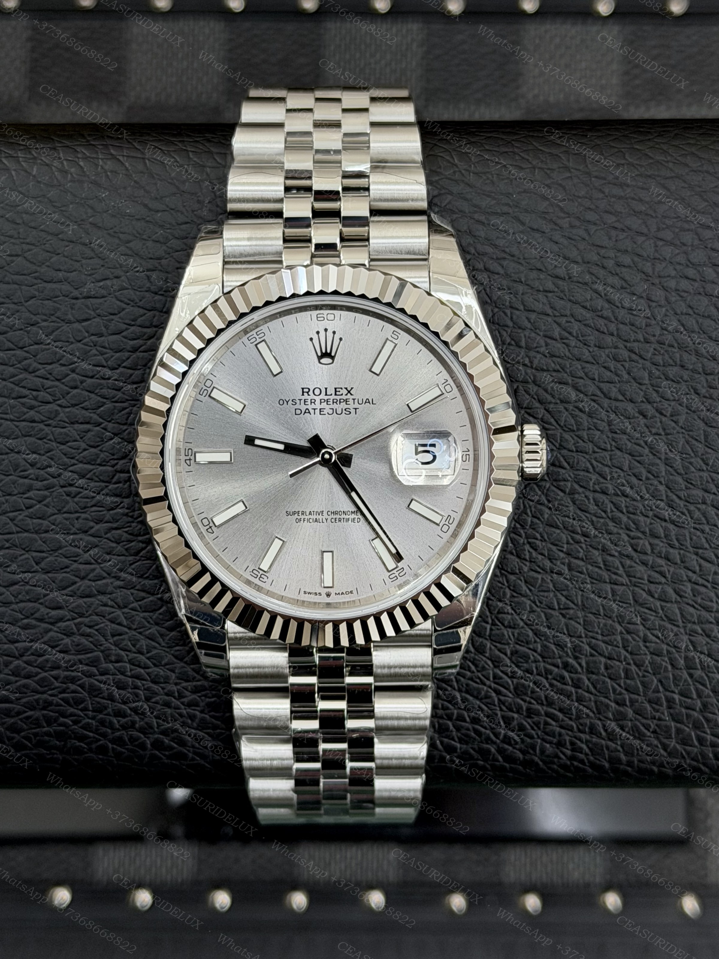 Rolex Datejust 41 Steel — Silver Index Dial + Jubilee (126334)