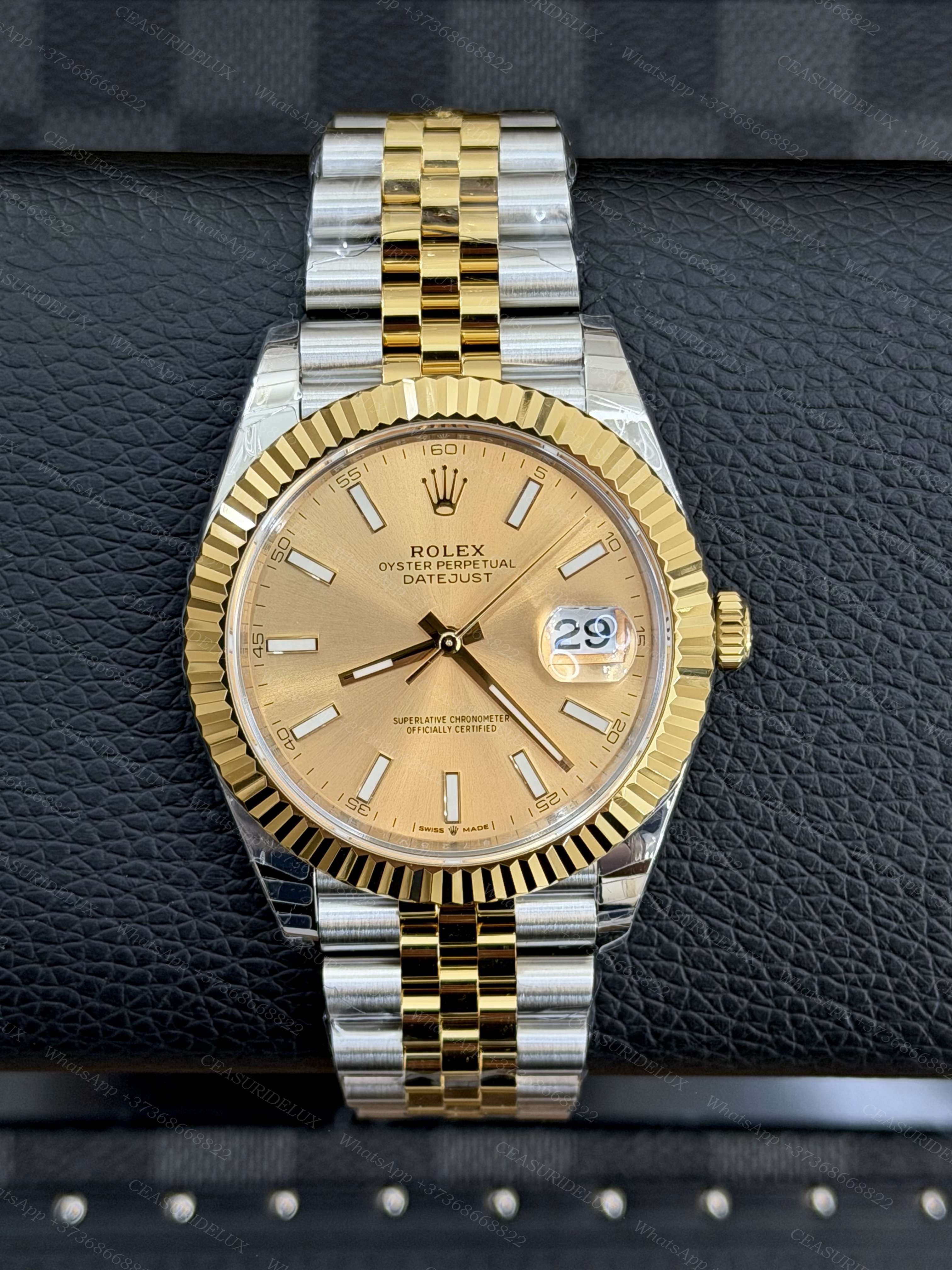 Rolex Datejust 41 Two-Tone Steel/Yellow Gold — Champagne Index Dial + Jubilee (126333)