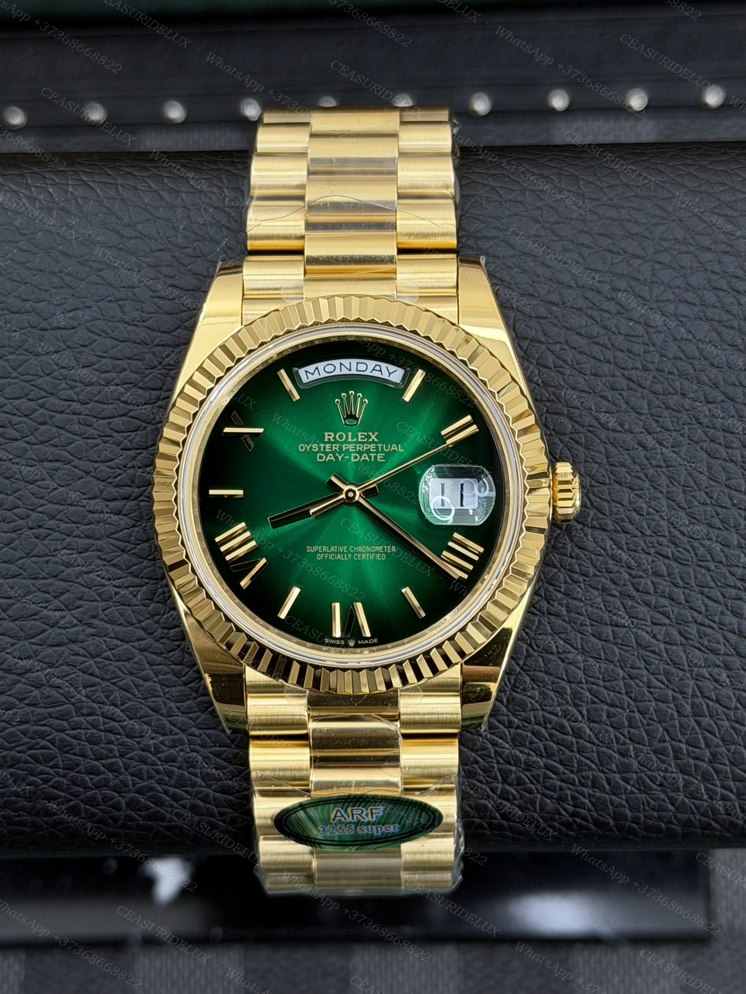 Rolex Day-Date 40 Yellow Gold — Green Sunburst Roman Dial + President (228238)