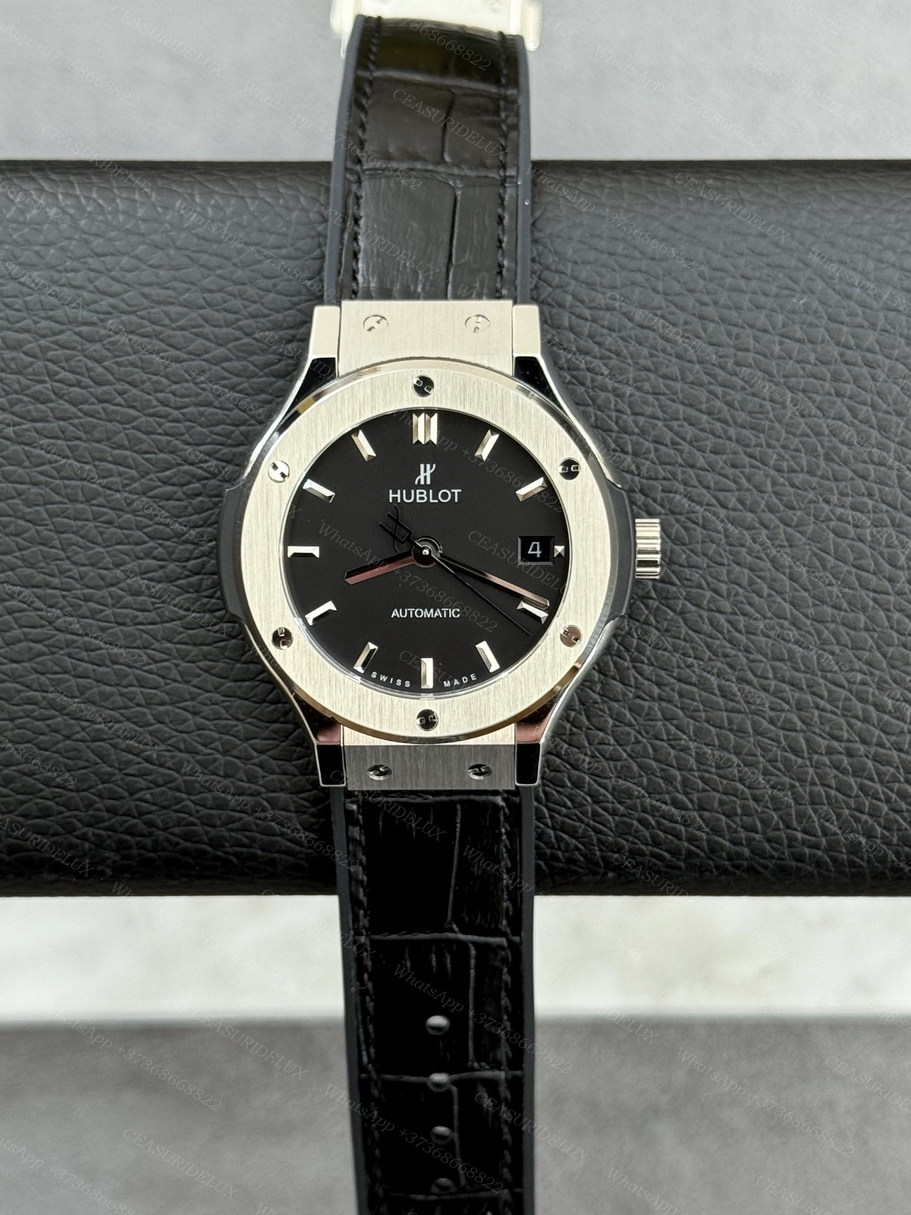 Hublot Classic Fusion 38mm Titanium — Black Dial + Alligator Strap (565.NX.1171.LR)